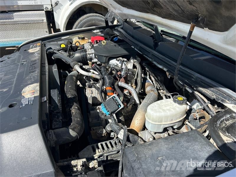Chevrolet 3500 4x4 Utility Truck Pikapai / Bortiniai sunkvežimiai