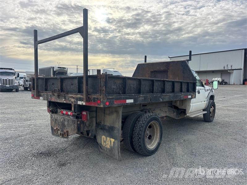 Chevrolet 3500HD Cheyenne 4x2 S/A Dump Truck Caminhões basculantes