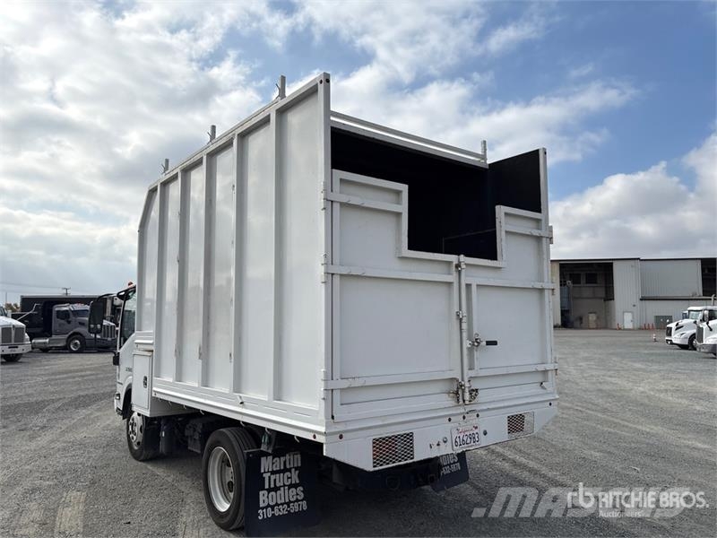 Chevrolet 5500XD 4x2 Chipper Truck Koka skaidu vedēji