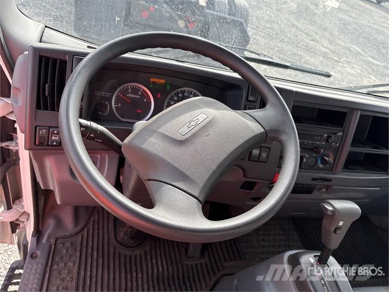 Chevrolet 5500XD 4x2 Chipper Truck Koka skaidu vedēji