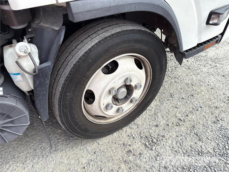 Chevrolet 5500XD 4x2 Chipper Truck Koka skaidu vedēji