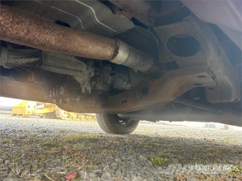 Chevrolet Astro AWD Minivan (Inoperable) Carros