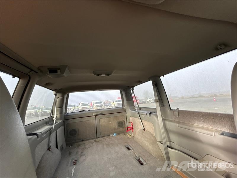 Chevrolet Astro AWD Minivan (Inoperable) Carros