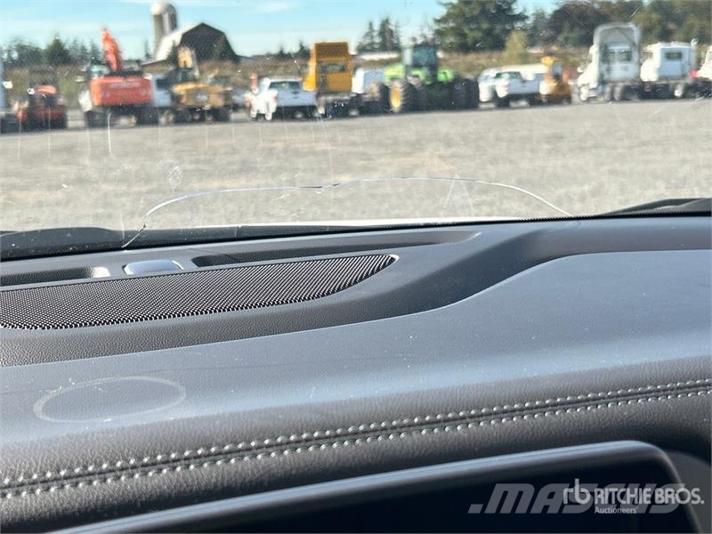 Chevrolet Blazer AWD SUV Avtomobili