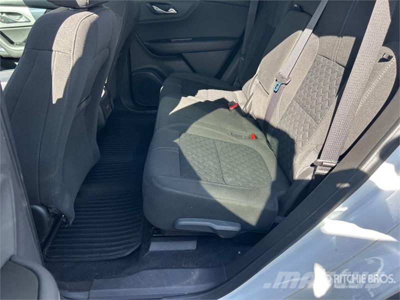 Chevrolet Blazer AWD SUV Avtomobili