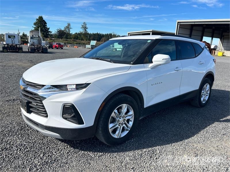 Chevrolet Blazer AWD SUV Avtomobili