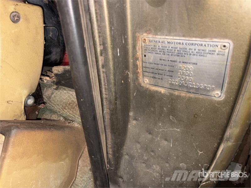 Chevrolet C20 Kis teherszállító/Platós kocsi