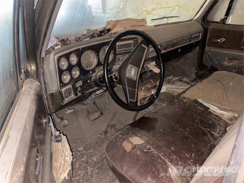 Chevrolet C20 Kis teherszállító/Platós kocsi