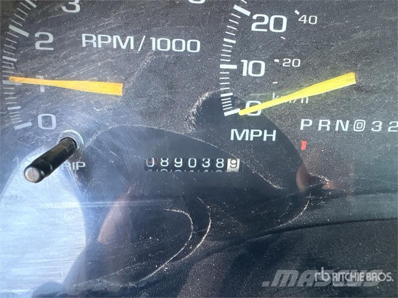 Chevrolet C3500 ダンプ