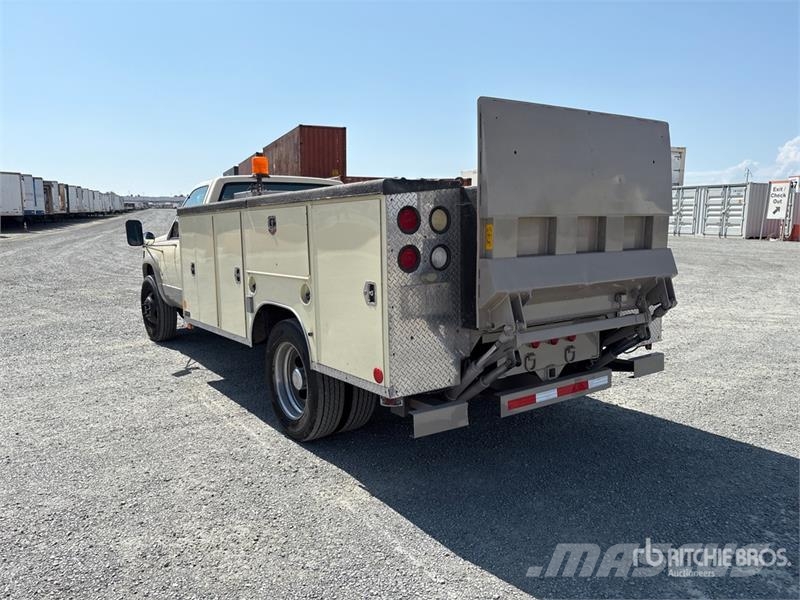 Chevrolet C3500 4x2 Utility Truck Pickup/planbiler