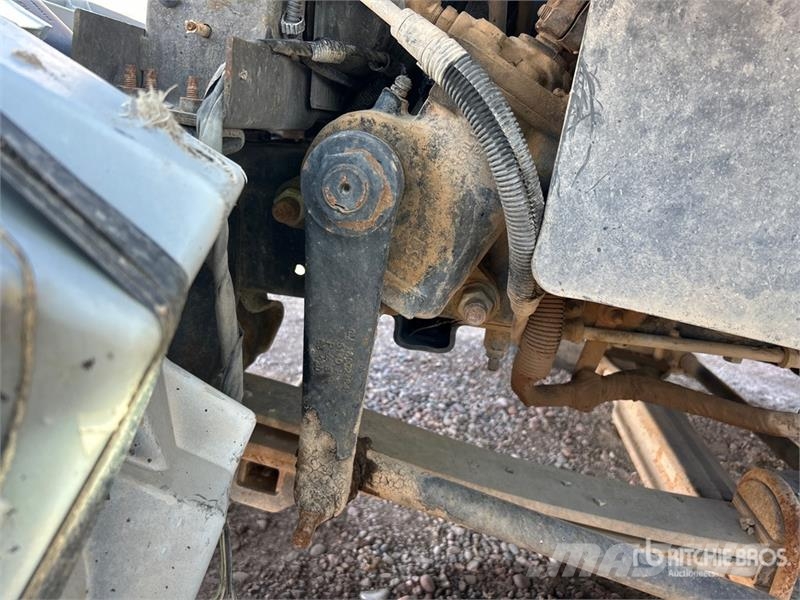 Chevrolet C4500 4x2 Service Truck (Inoperable) 시립/다목적 차량