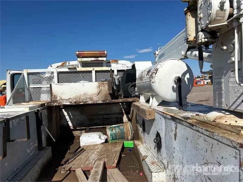 Chevrolet C4500 4x2 Service Truck (Inoperable) 시립/다목적 차량