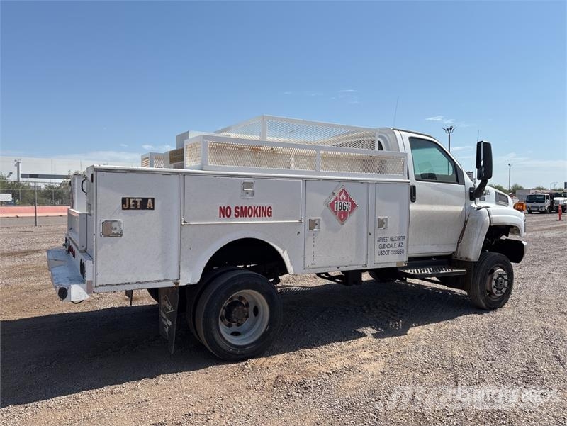 Chevrolet C4500 4x4 Fuel Truck Kamioni cisterne