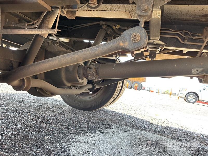 Chevrolet C4500 4x4 Fuel Truck Kamioni cisterne