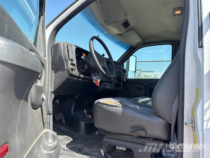 Chevrolet C4500 4x4 Fuel Truck Kamioni cisterne