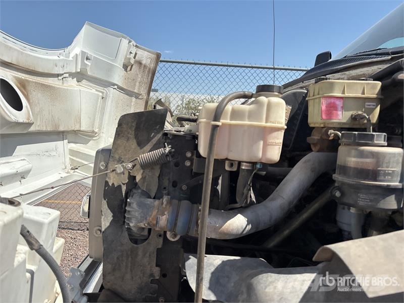 Chevrolet C4500 4x4 Fuel Truck Kamioni cisterne