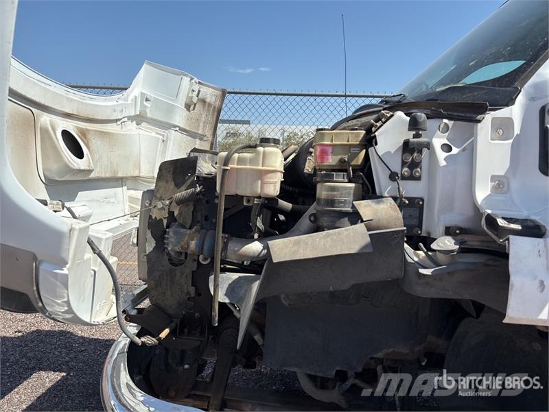 Chevrolet C4500 4x4 Fuel Truck Kamioni cisterne