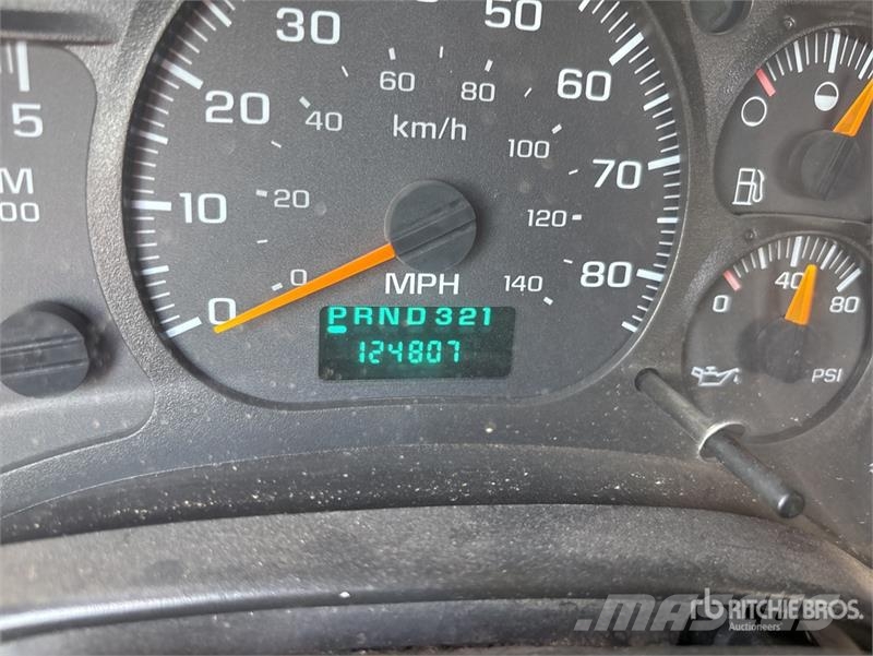 Chevrolet C4500 4x4 Fuel Truck Kamioni cisterne