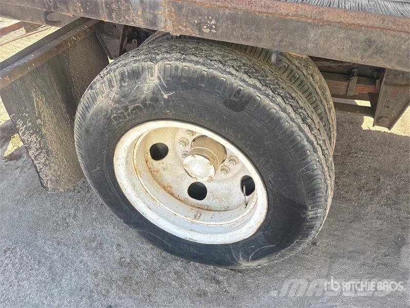 Chevrolet C60 Цистерни за вода

