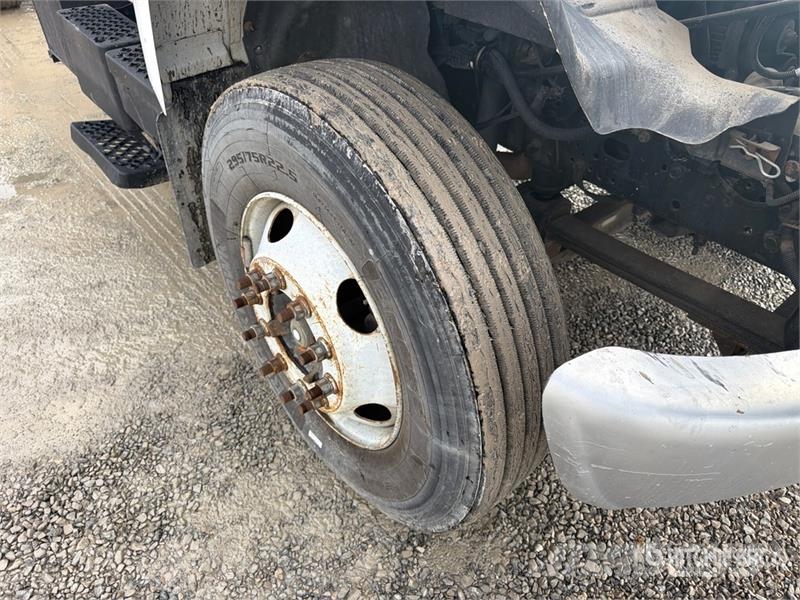Chevrolet C6500 Kiper tovornjaki