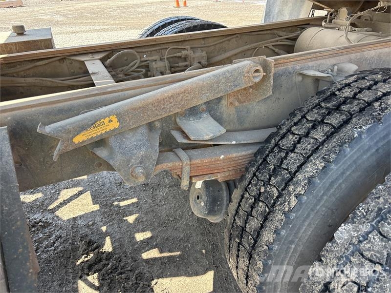 Chevrolet C7500 Tipper trucks