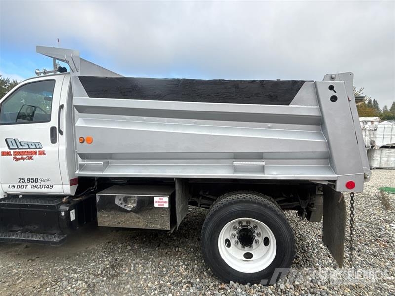 Chevrolet C7500 شاحنات قلابة