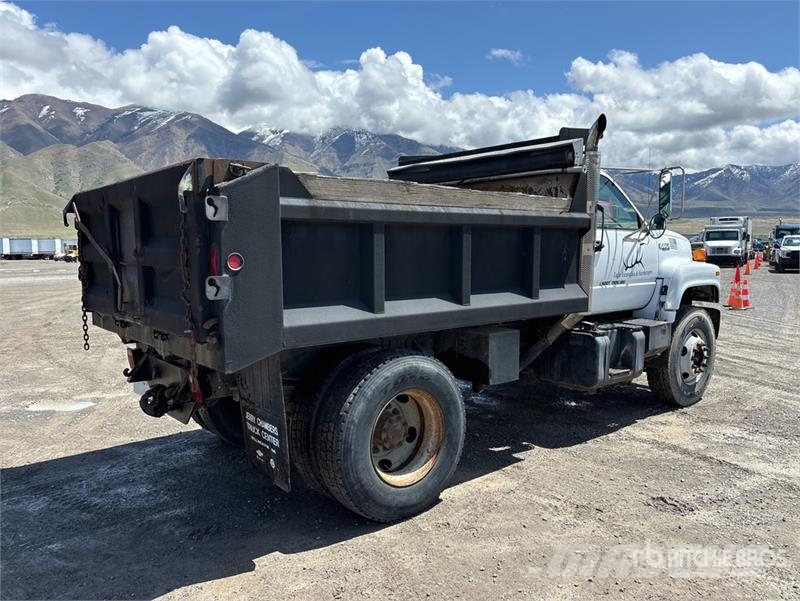Chevrolet C7500 Tipper trucks