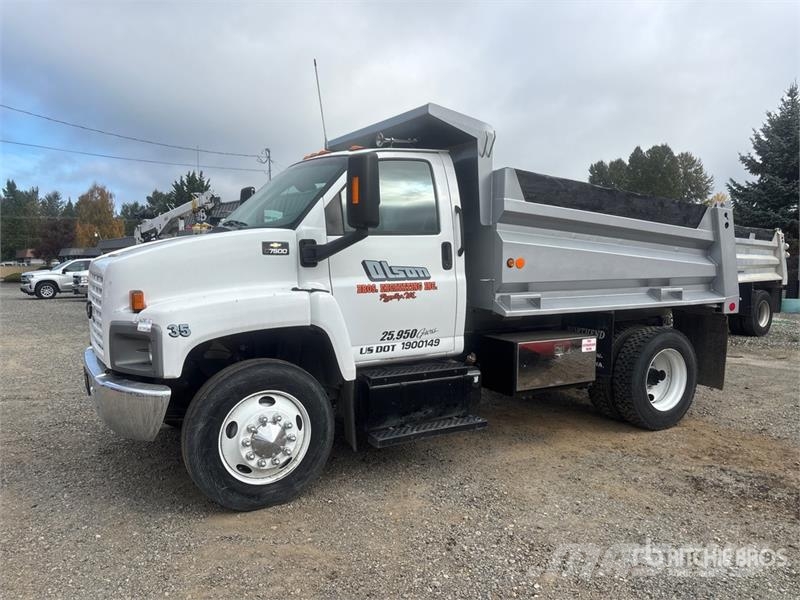 Chevrolet C7500 شاحنات قلابة