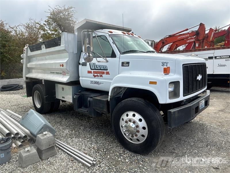 Chevrolet C7500 شاحنات قلابة