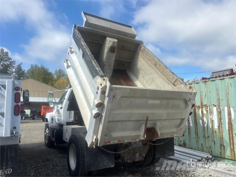 Chevrolet C7500 شاحنات قلابة