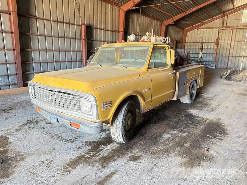 Chevrolet Cheyenne 20 4x2 Utility Truck Pik up kamioni