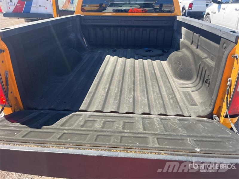 Chevrolet Colorado Прочие фургоны
