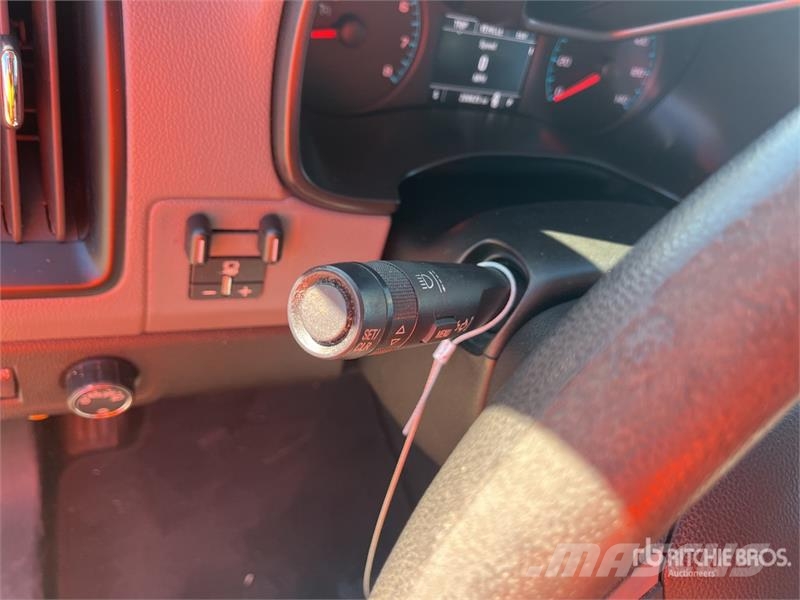 Chevrolet Colorado Прочие фургоны