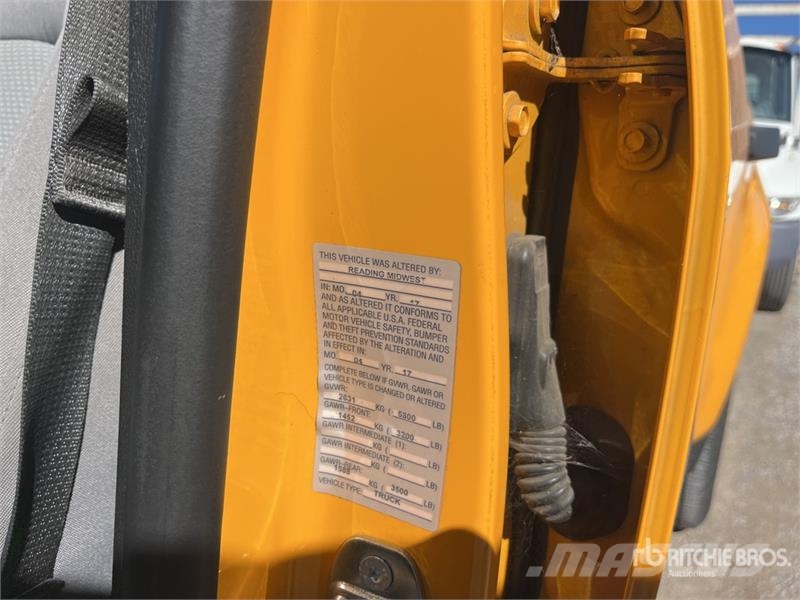 Chevrolet Colorado Прочие фургоны