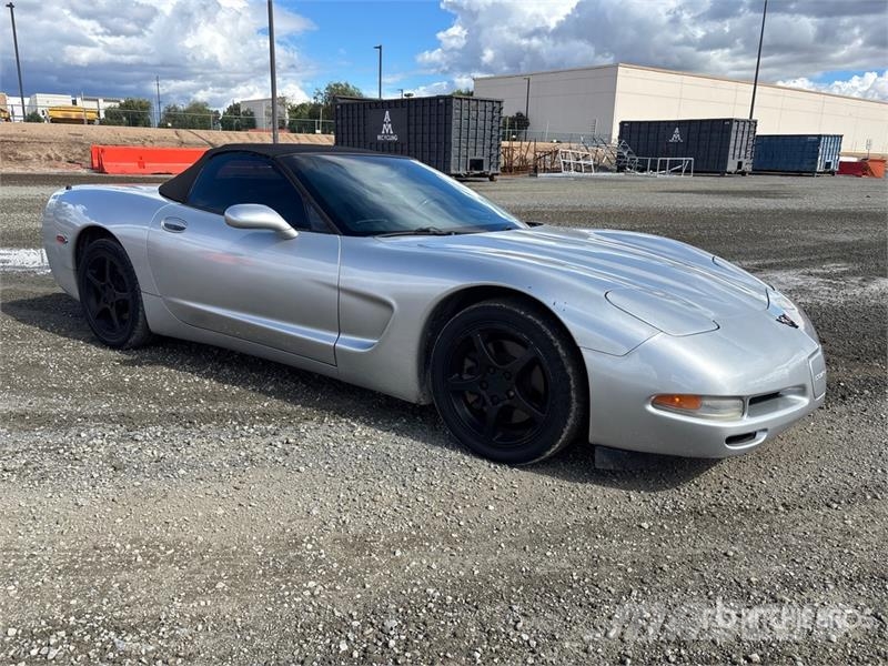 Chevrolet Corvette Automašīnas