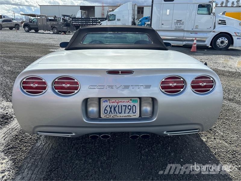 Chevrolet Corvette Automašīnas