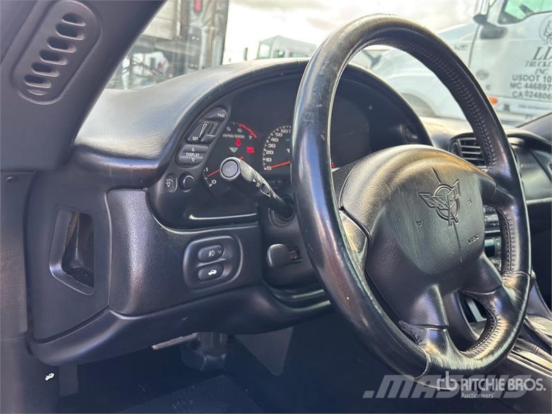 Chevrolet Corvette Automašīnas