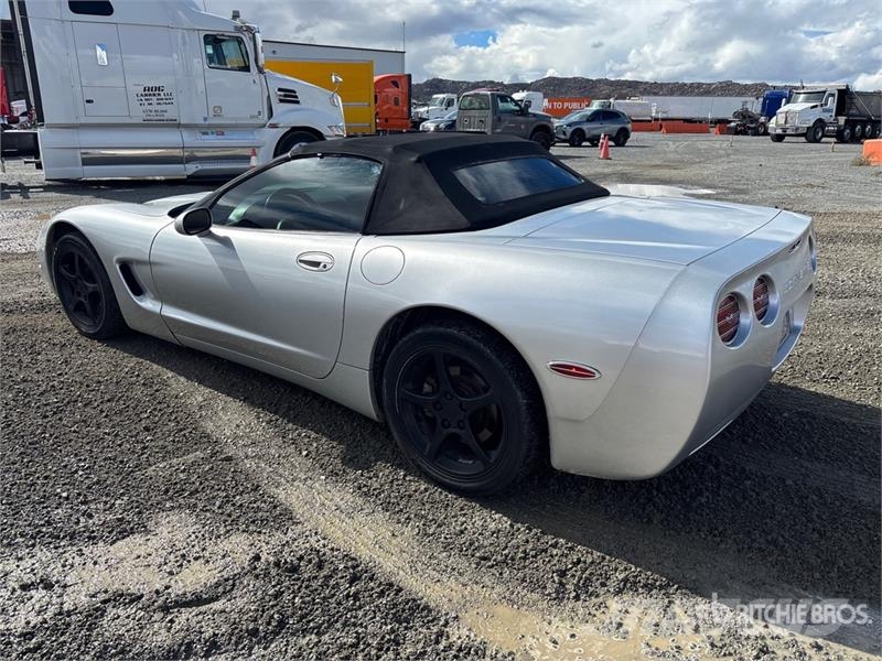 Chevrolet Corvette Automašīnas