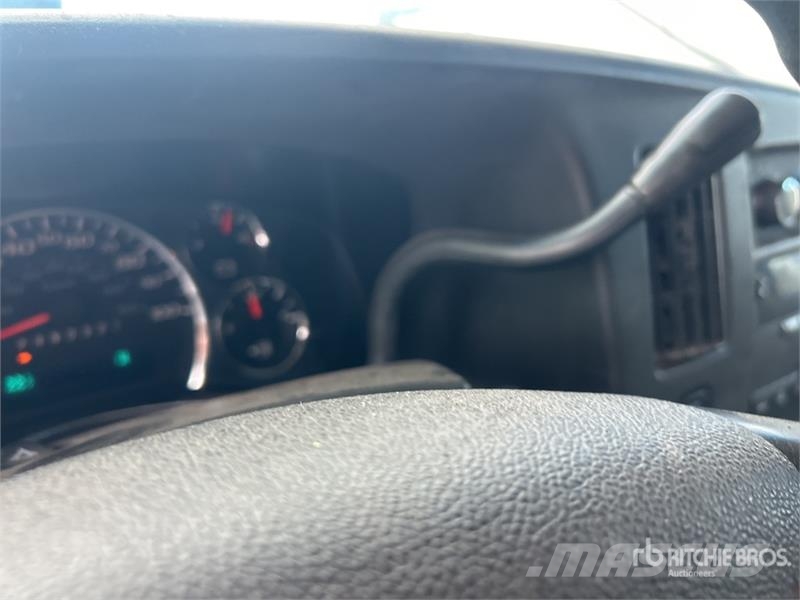 Chevrolet Express Dostavna vozila / kombiji