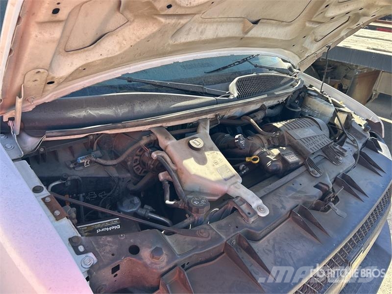 Chevrolet Express 3500 ボックスボディー、ウイング、箱車