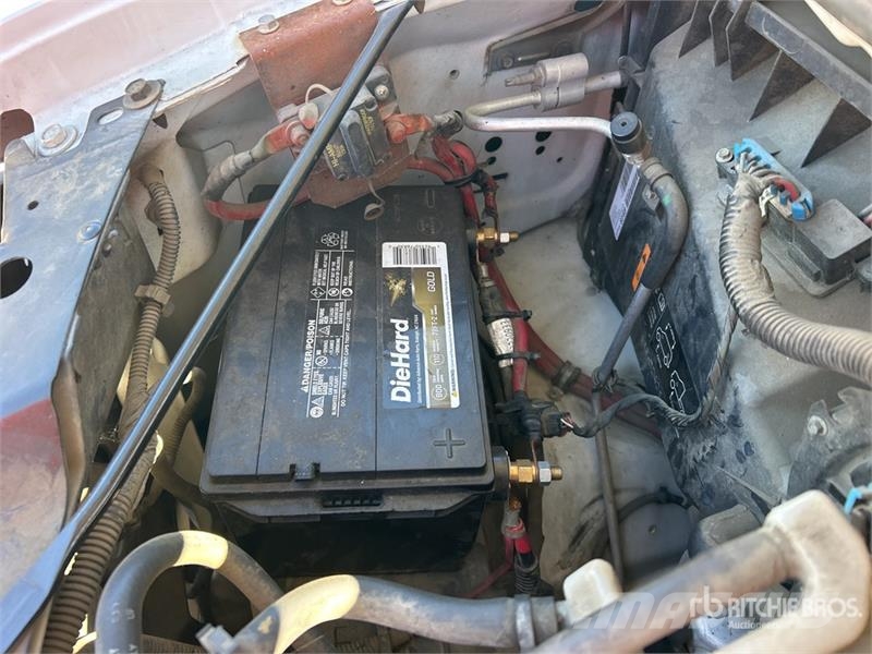 Chevrolet Express 3500 ボックスボディー、ウイング、箱車