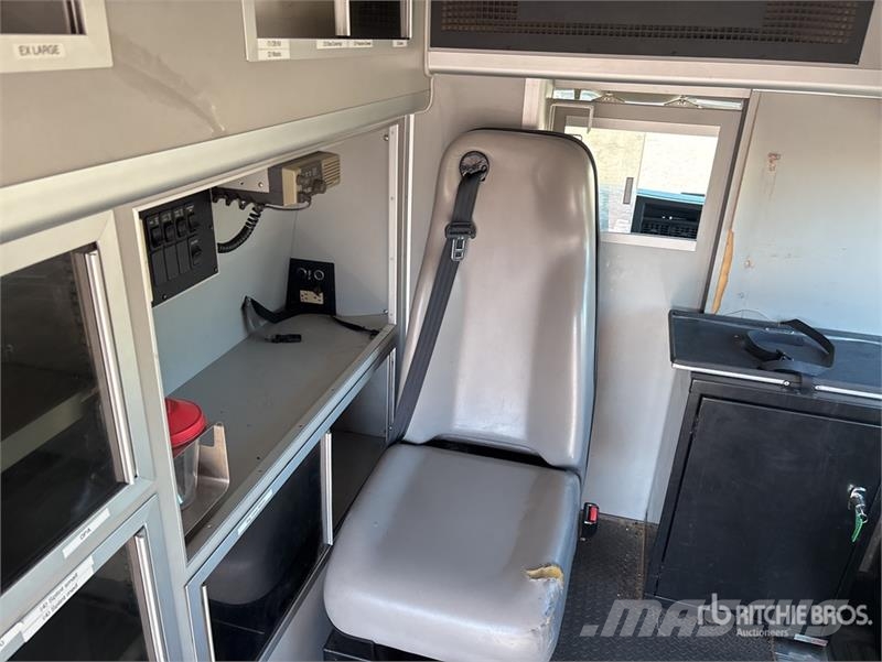Chevrolet Express 3500 Ambulanse