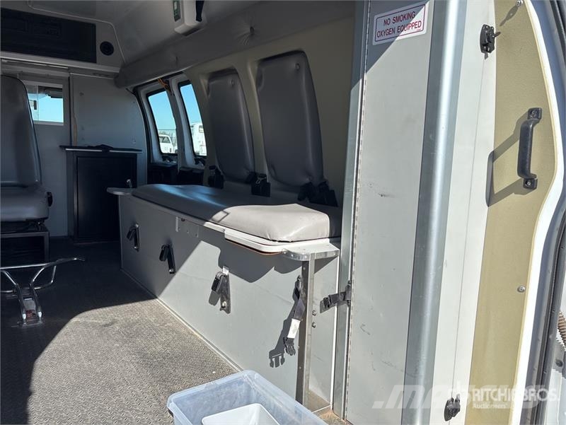 Chevrolet Express 3500 Ambulanse