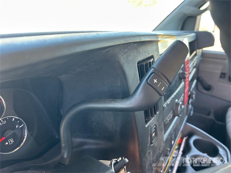Chevrolet Express 3500 ボックスボディー、ウイング、箱車