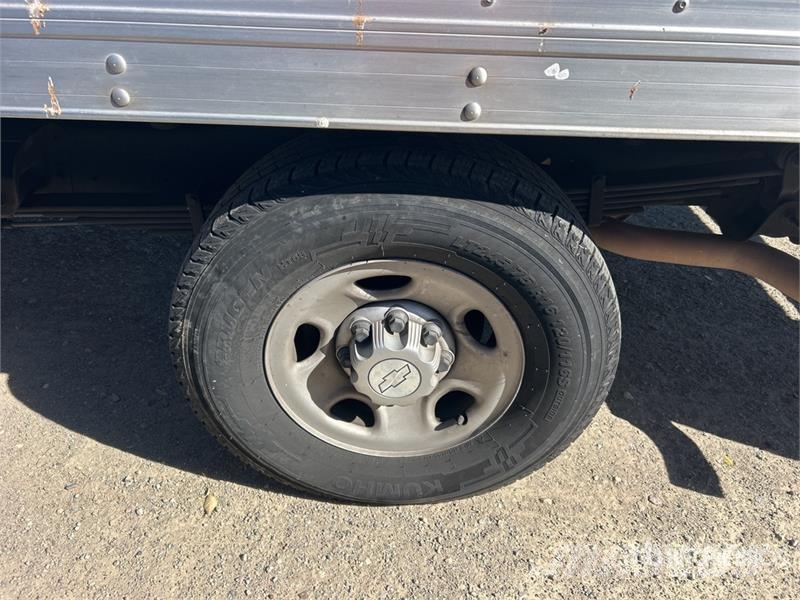 Chevrolet Express 3500 ボックスボディー、ウイング、箱車
