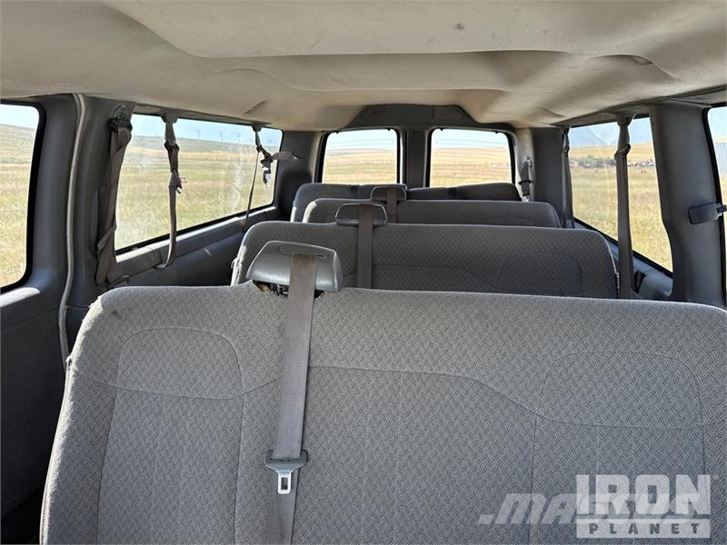 Chevrolet G3500 Panel vans
