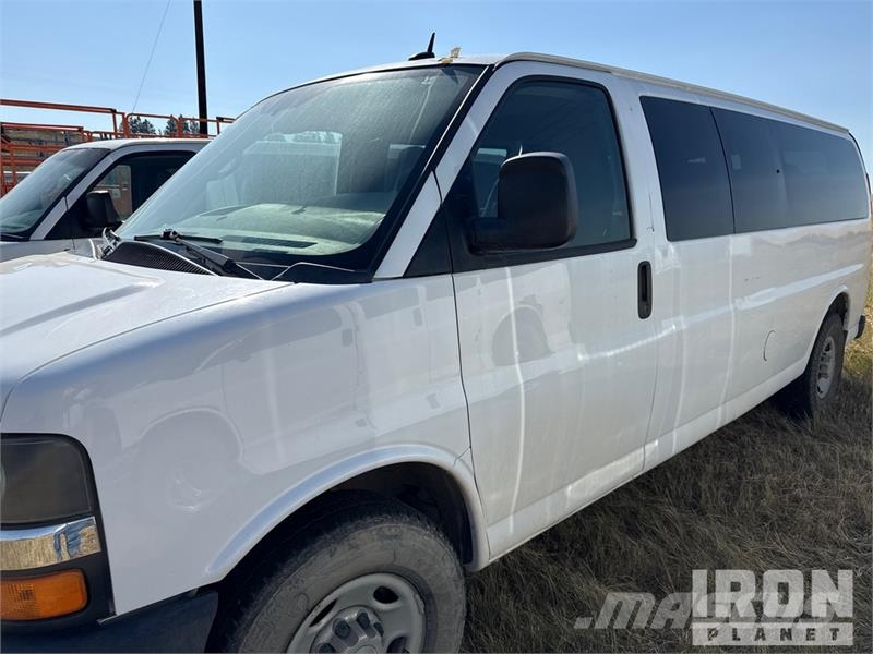 Chevrolet G3500 Panel vans