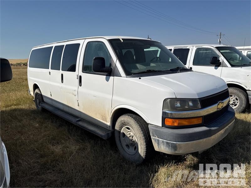 Chevrolet G3500 Panel vans