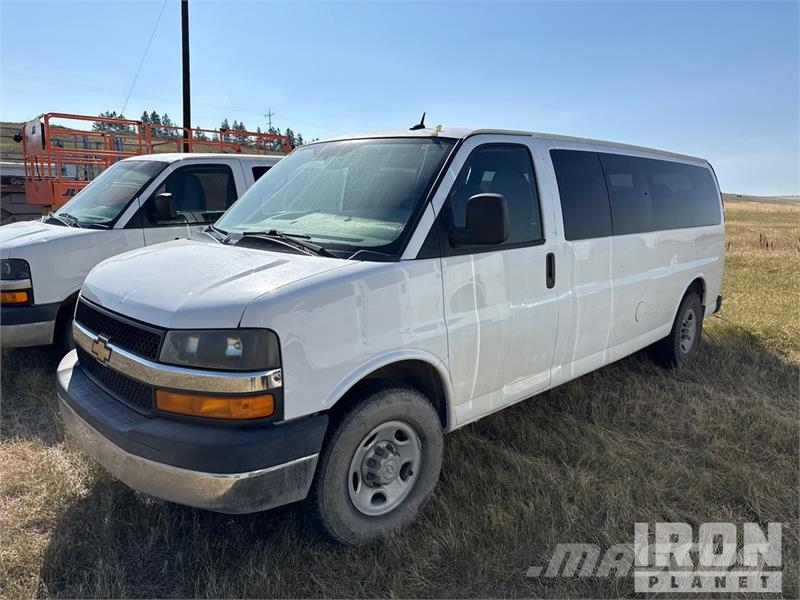 Chevrolet G3500 Panel vans