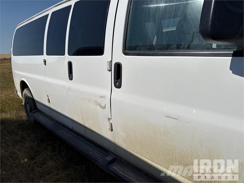 Chevrolet G3500 Panel vans